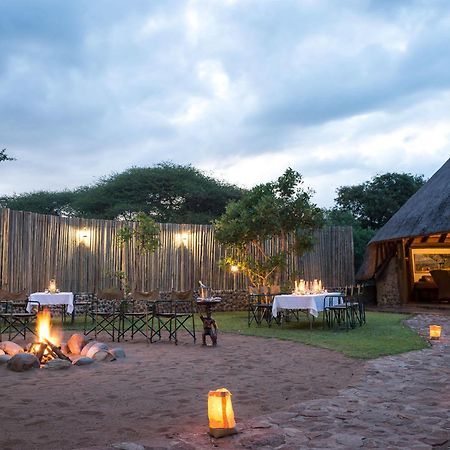 Rhino River Lodge Manyoni Private Game Reserve エクステリア 写真